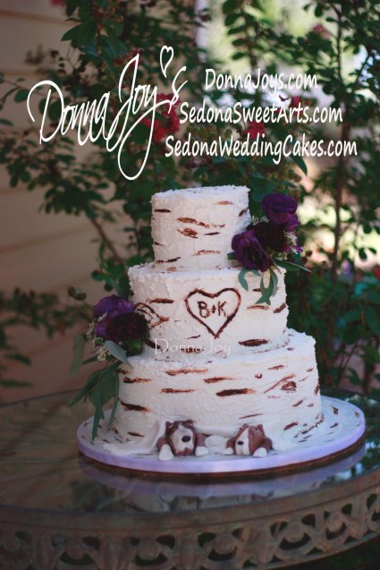 Buttercream log Wedding Cake with Custom Sculpted Dogs by Donna Joy ~ Sedona Sweet Arts